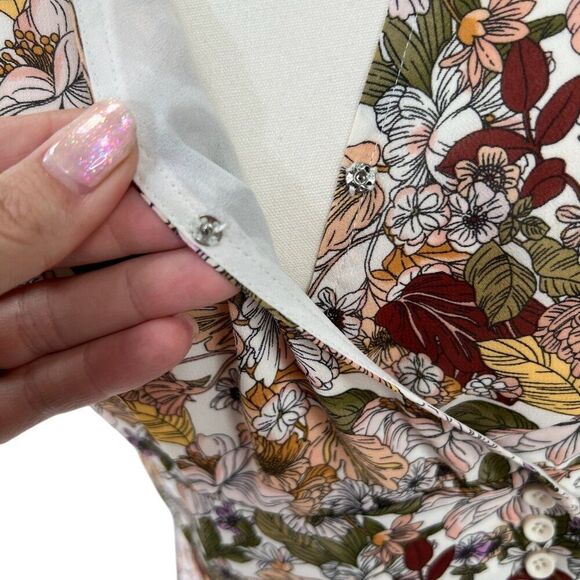 A Loves A Floral Button-Front Faux Wrap Dress Short Sleeve Dress Size Medium - Picture 8 of 12